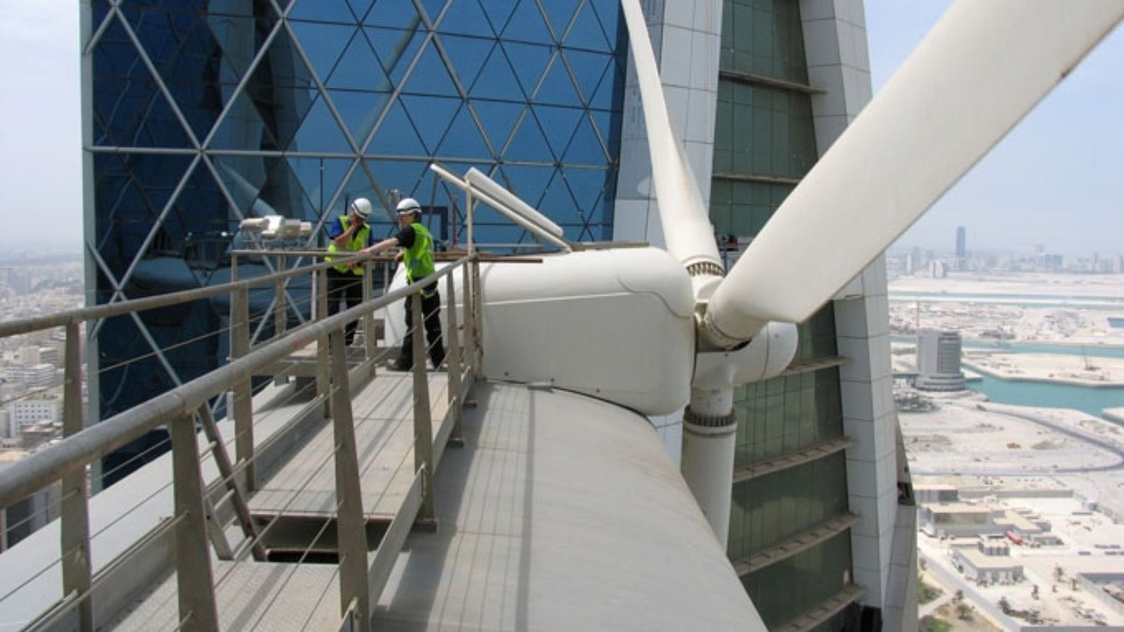 Architecture and the Integration of Renewable Energy Sources